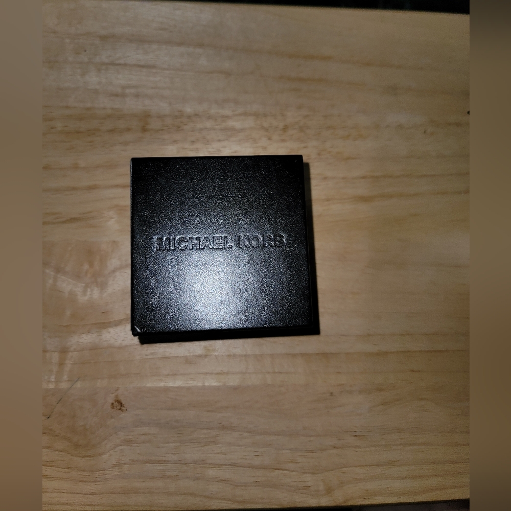 Michael Kors watch box